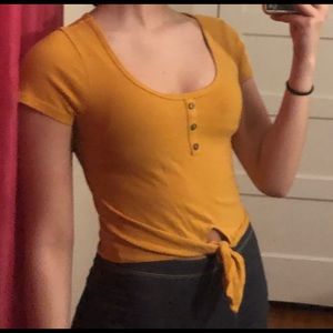 Orange crop top!😍